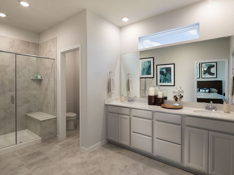 Image 12 of the Oaks of Lawndale community in Houston, TX.