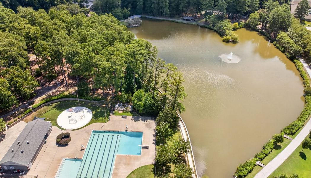 Community amenity available to residents of Thurgood Estates in Snellville (Image 4).
