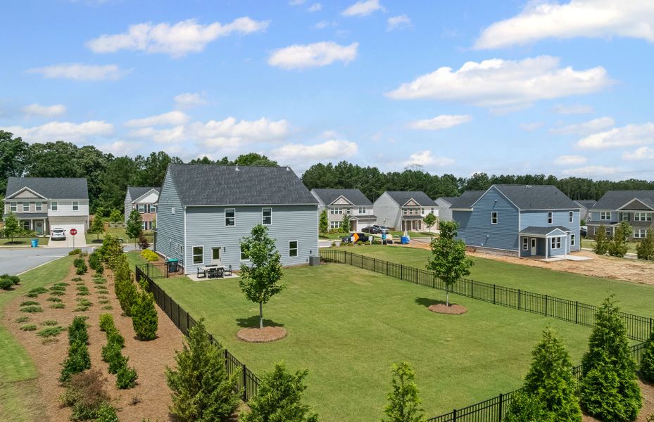 Large Homesites Large Homesites