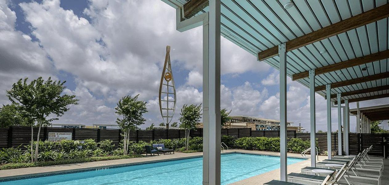 Community amenity available to residents of Meridiana in Manvel (Image 16).