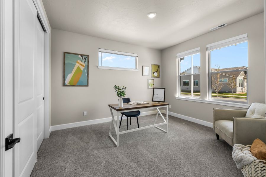 Furnished interior in a model home at Willowbrook in Madras (Image 37).