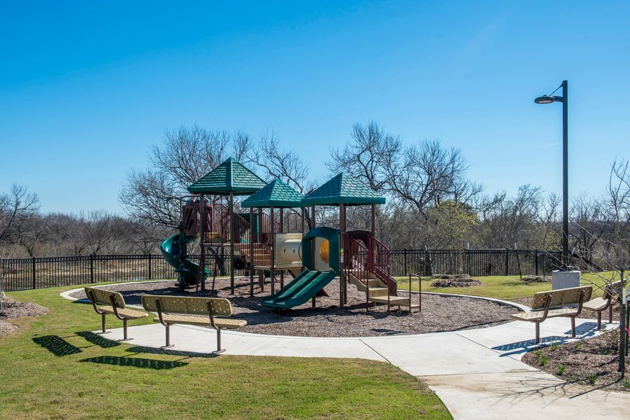 Image 12 of the The Overlook at Medio Creek community in San Antonio, TX.