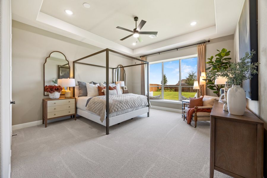 Furnished interior in a model home at Myrtle Creek in Waxahachie (Image 35).