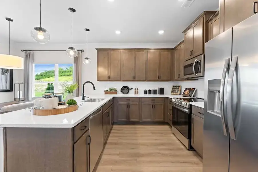 The Buford II Kitchen | Pineworth Landing | Macon, GA