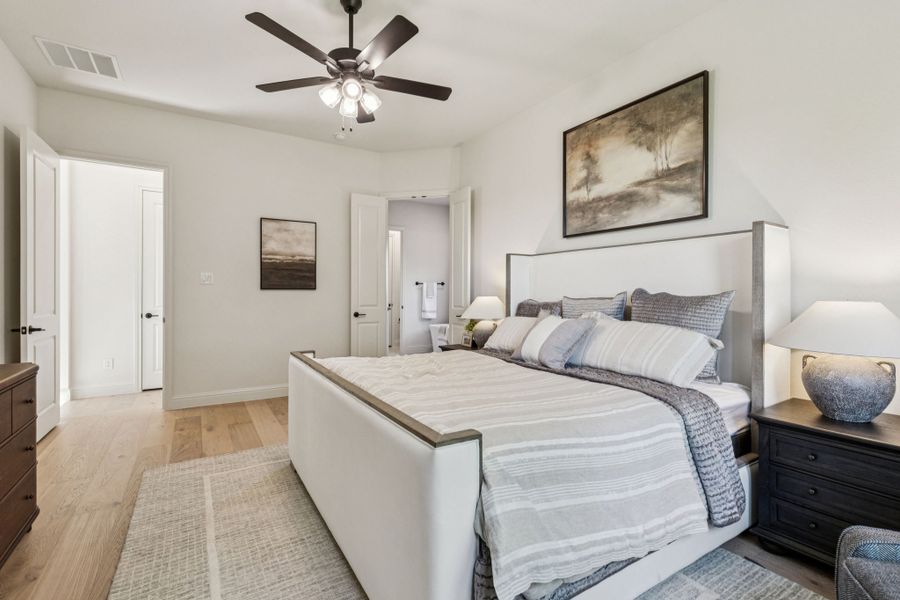 Furnished interior in a model home at Timberbrook in Justin (Image 19). Furnished interior in a model home at Timberbrook in Justin (Image 19).