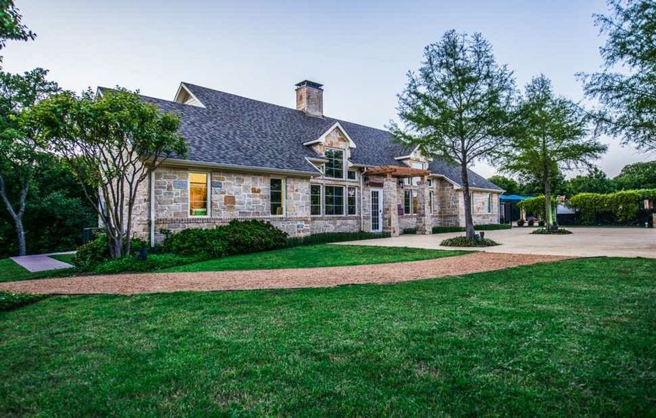 Image 8 of the Paloma Creek community in Little Elm, TX.