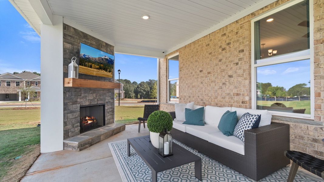 Exterior details of a home in Burchwood, Stockbridge (Image 3).