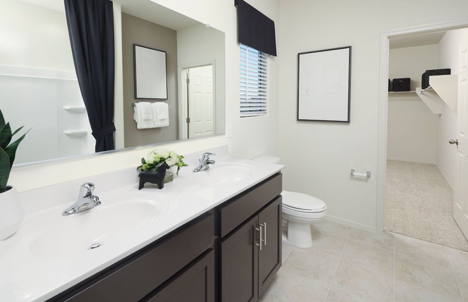 Furnished interior in a model home at El Rancho Santa Rosa in Maricopa (Image 5). Furnished interior in a model home at El Rancho Santa Rosa in Maricopa (Image 5).