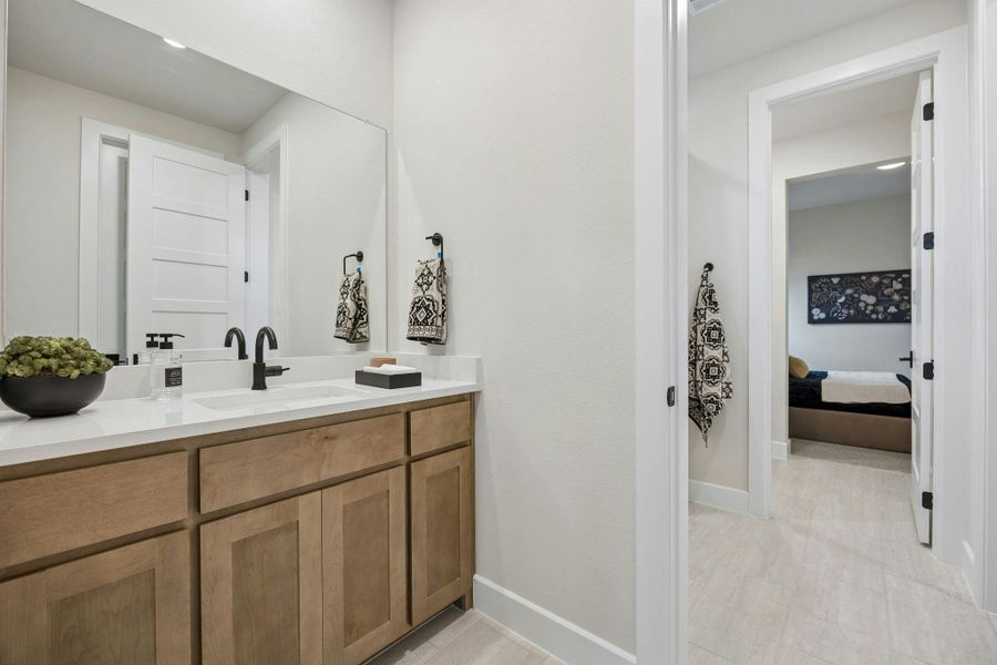 Furnished interior in a model home at Discovery Lakes in Rockwall (Image 46).