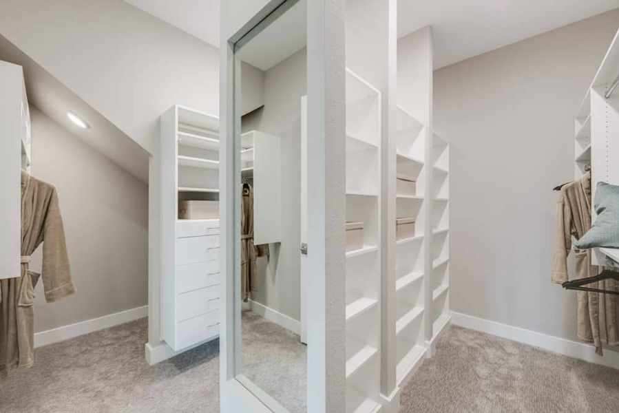 Image 21 of the Grayson Woods 60' community in Katy, TX.