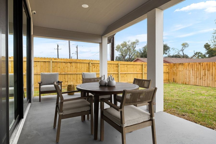 Exterior details of a home in Taylor Creek Village, Mcallen (Image 35).