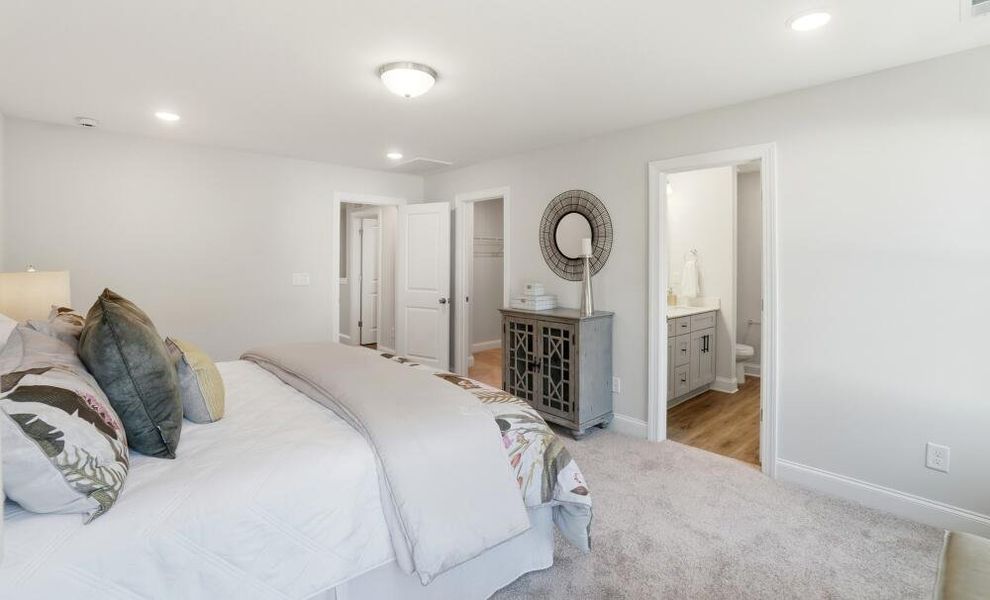 Furnished interior in a model home at Harrisburg Village Townhomes in Harrisburg (Image 9). Furnished interior in a model home at Harrisburg Village Townhomes in Harrisburg (Image 9).