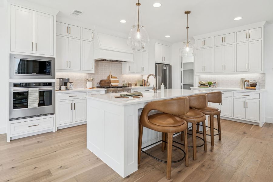 Designer Kitchen with Glass Pendants – Mustang Lakes Celina TX