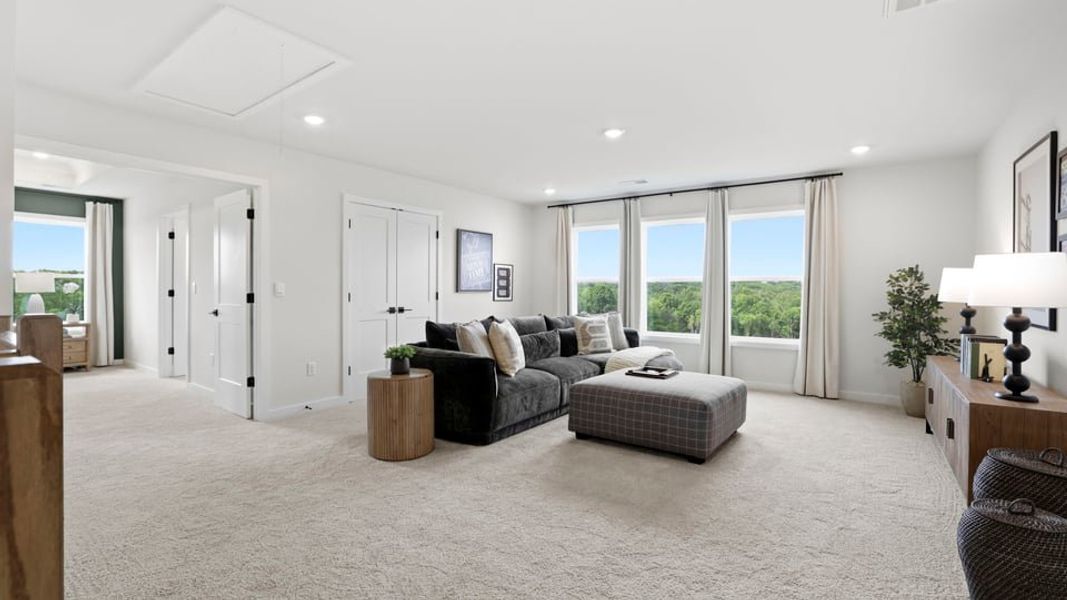 Furnished interior in a model home at Sunset Summits in Spartanburg (Image 17).
