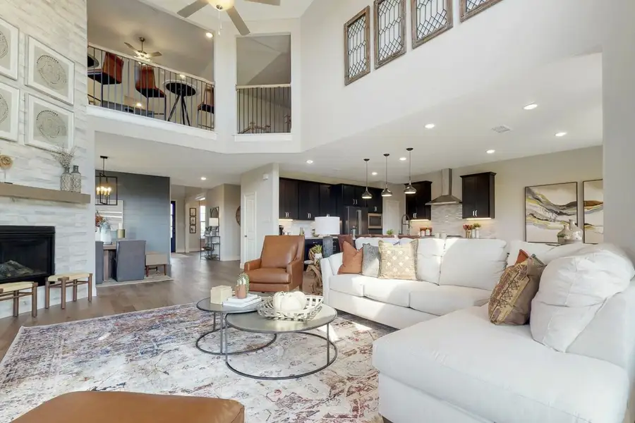 Image 24 of the Hollyhock community in Frisco, TX.