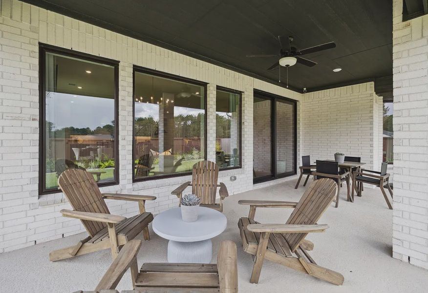 Plan 4043 model outdoor living - 6 of 14 Plan 4043 model outdoor living - 6 of 14