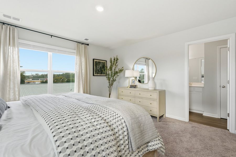 Sunflower | Primary Bedroom