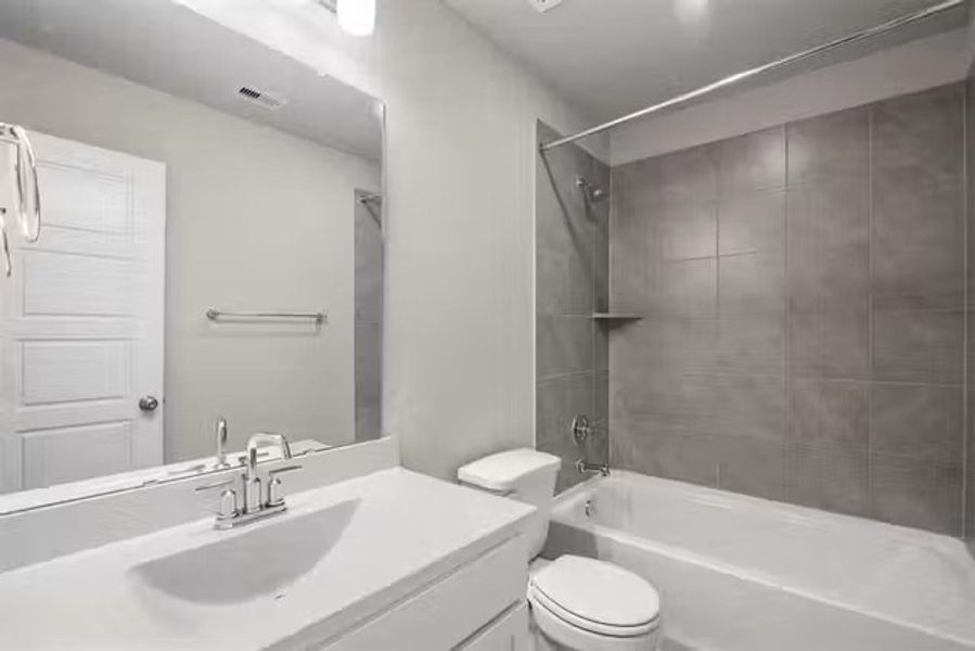 Image 31 of the Southwinds community in Mont Belvieu, TX. Image 31 of the Southwinds community in Mont Belvieu, TX.