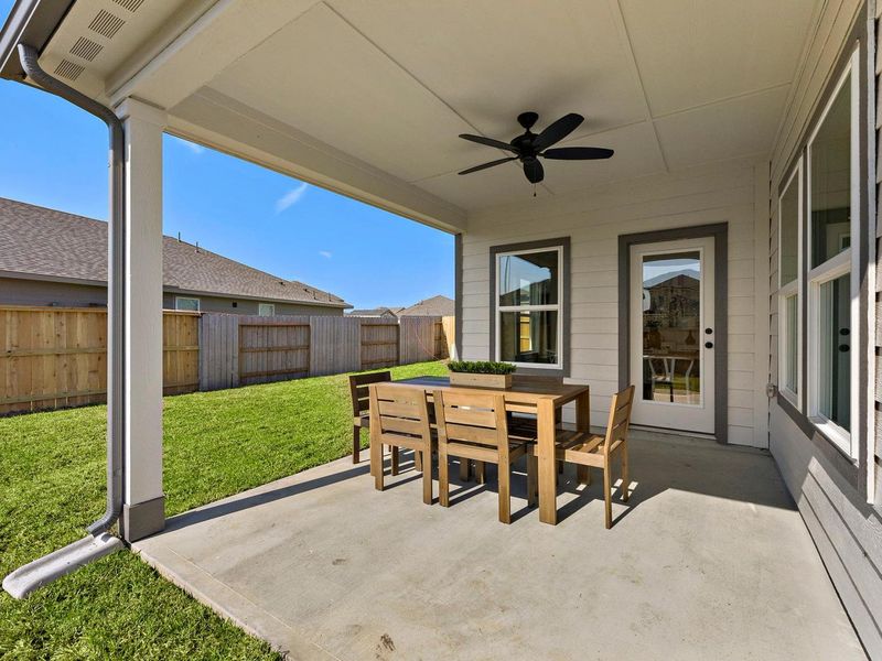 Exterior details of a home in Sundance Cove, Crosby (Image 12).