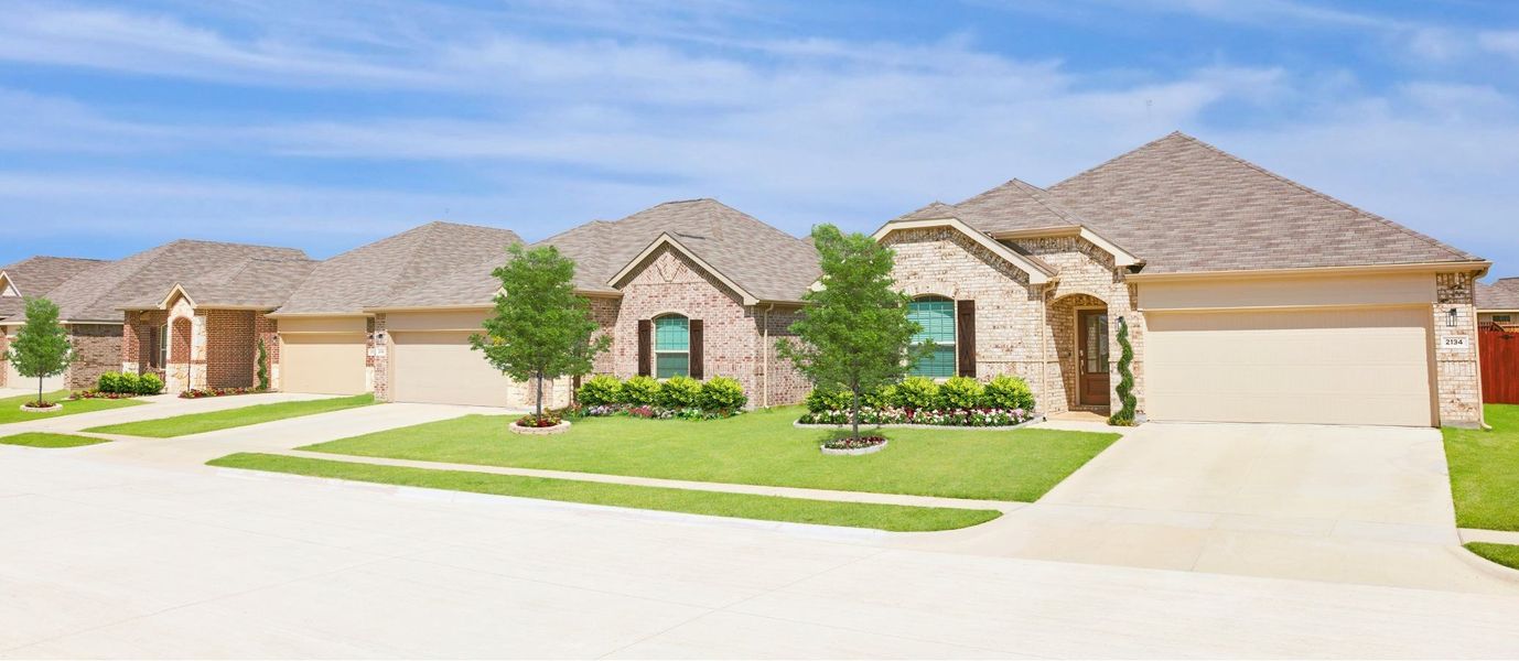 Front exterior of a home in the Trinity Crossing: Classic Collection community, located in Forney, TX (Image 2).