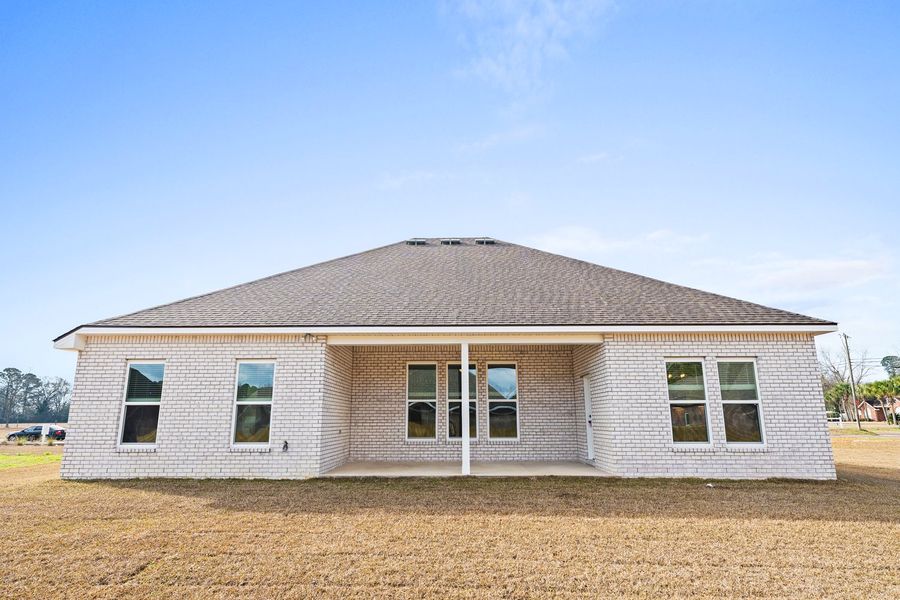 Houston Place - Crestview, FL - DSLD Homes - Comstock III H - Model Home