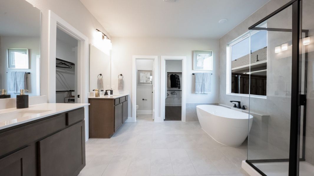 Furnished interior in a model home at Tabor Ranch in Krum (Image 14).