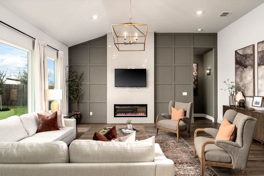 Furnished interior in a model home at Weltner Farms 60’s in New Braunfels (Image 25).