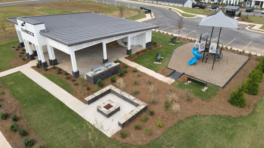 Image 12 of the Silverock community in McDonough, GA.