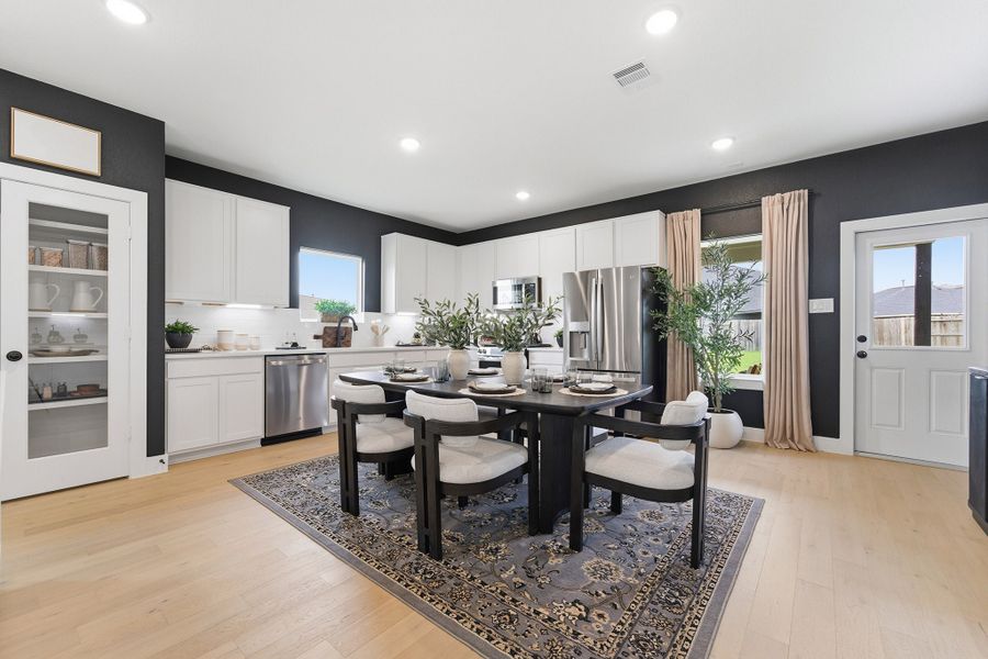 Furnished interior in a model home at Pecan Estates in Crosby (Image 28).