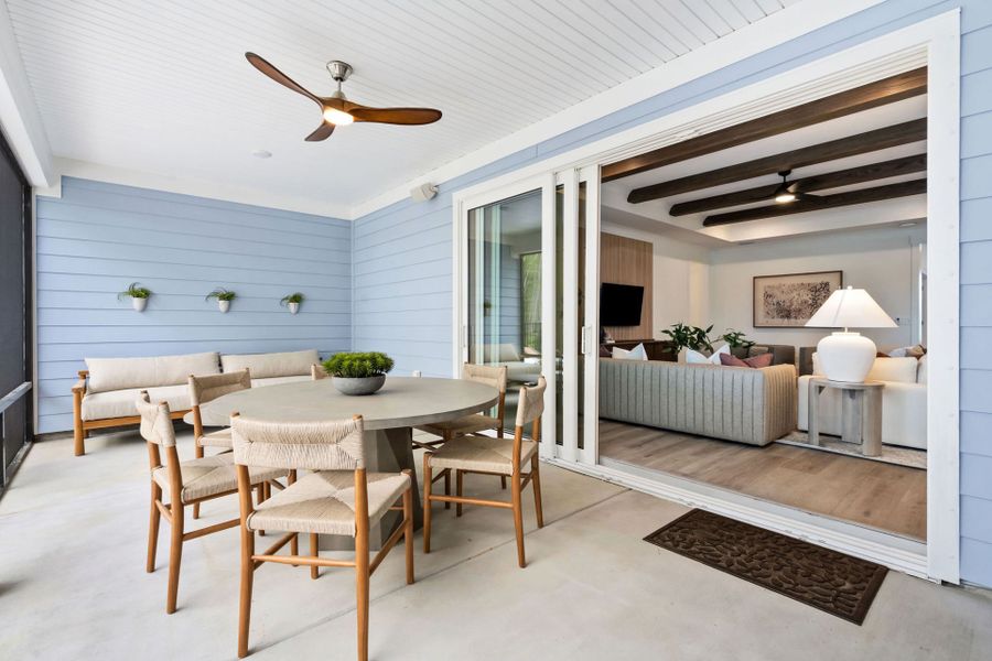 Stellar Screened Porch