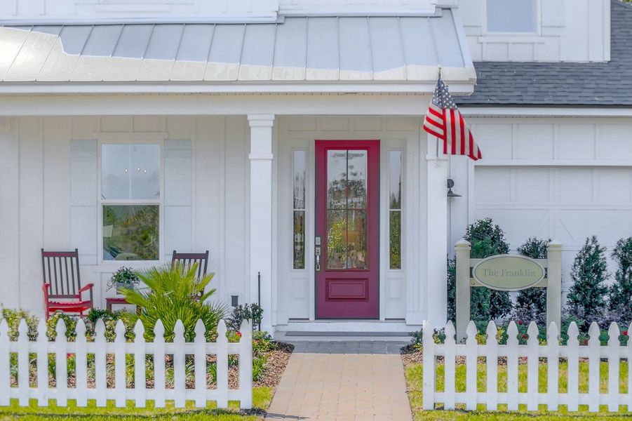 Exterior details of a home in Heritage Trace in Nocatee, Ponte Vedra (Image 4). Exterior details of a home in Heritage Trace in Nocatee, Ponte Vedra (Image 4).