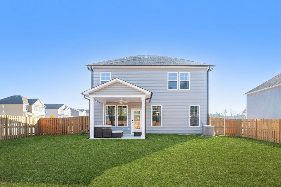 Makenzie II - Back Exterior