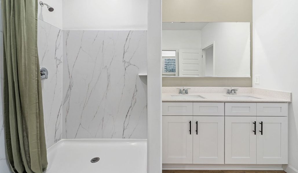 Furnished interior in a model home at Redford Estates in Tucson (Image 21).