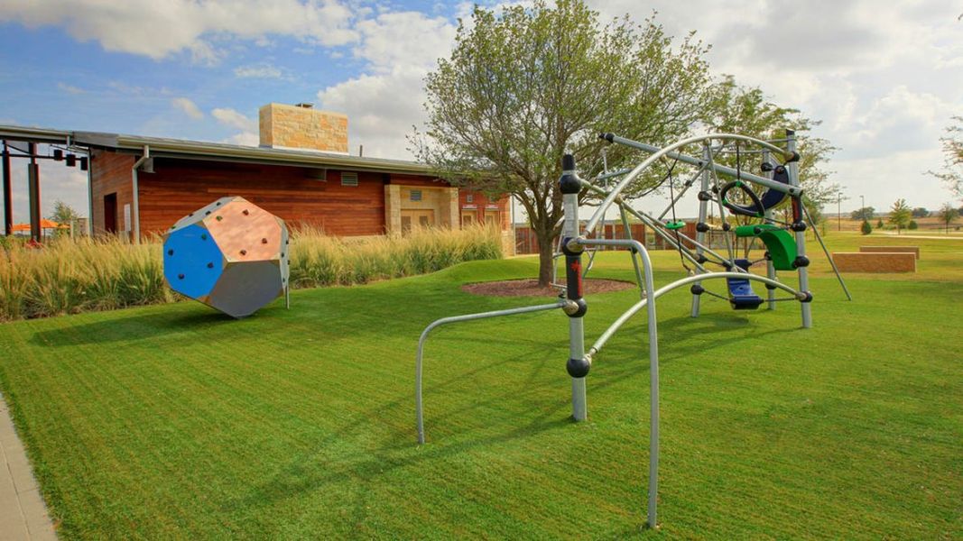 Community amenity available to residents of Windsong Ranch in Prosper (Image 15).