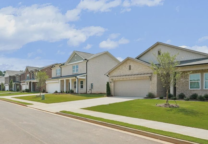 Front exterior of a home in the Kendall Grove community, located in McDonough, GA (Image 16).