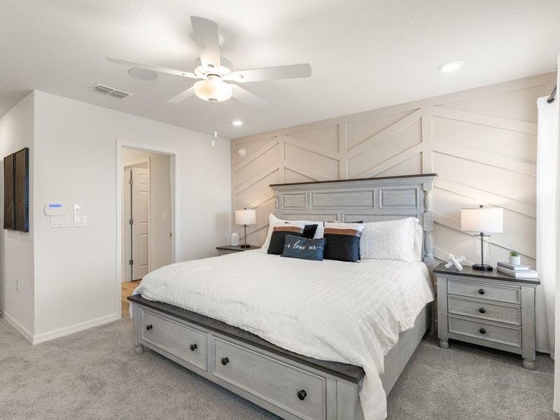 Your private owner`s suite awaits - Flora townhome by Highland Homes