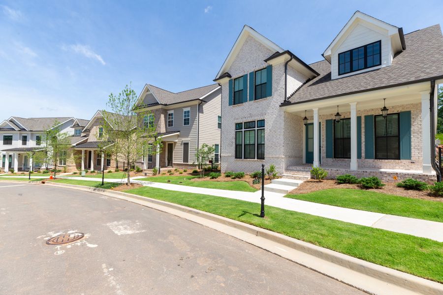 Waterside Single Family Streetscape