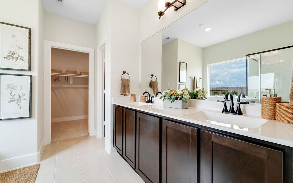 Furnished interior in a model home at River Ranch Meadows in Dayton (Image 49). Furnished interior in a model home at River Ranch Meadows in Dayton (Image 49).