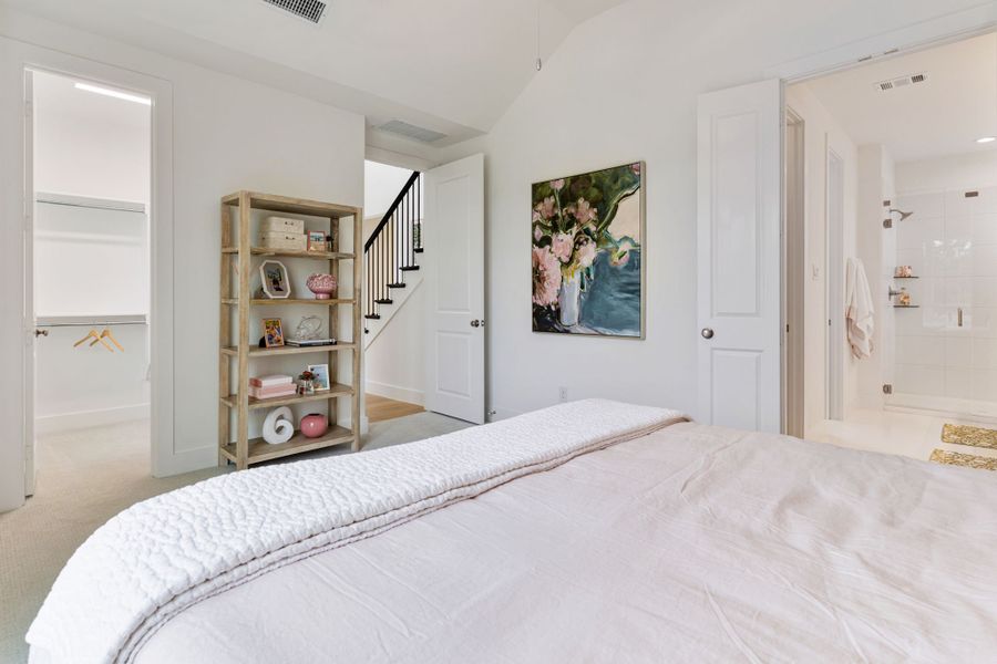 American Legend Homes' 40' model in Wellington - Main Bedroom American Legend Homes' 40' model in Wellington - Main Bedroom