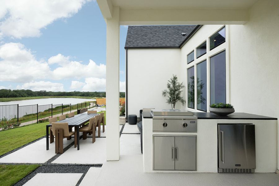 Exterior details of a home in Chateau Collection - Freedom at Anthem, Kyle (Image 3).