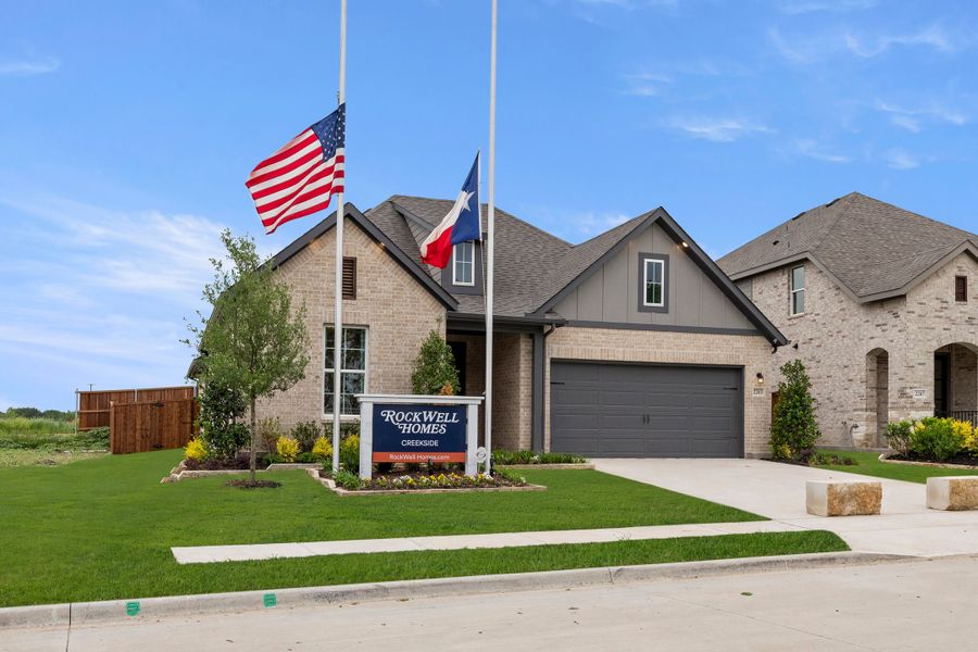 Front exterior of a home in the Creekside community, located in Royse City, TX (Image 27).