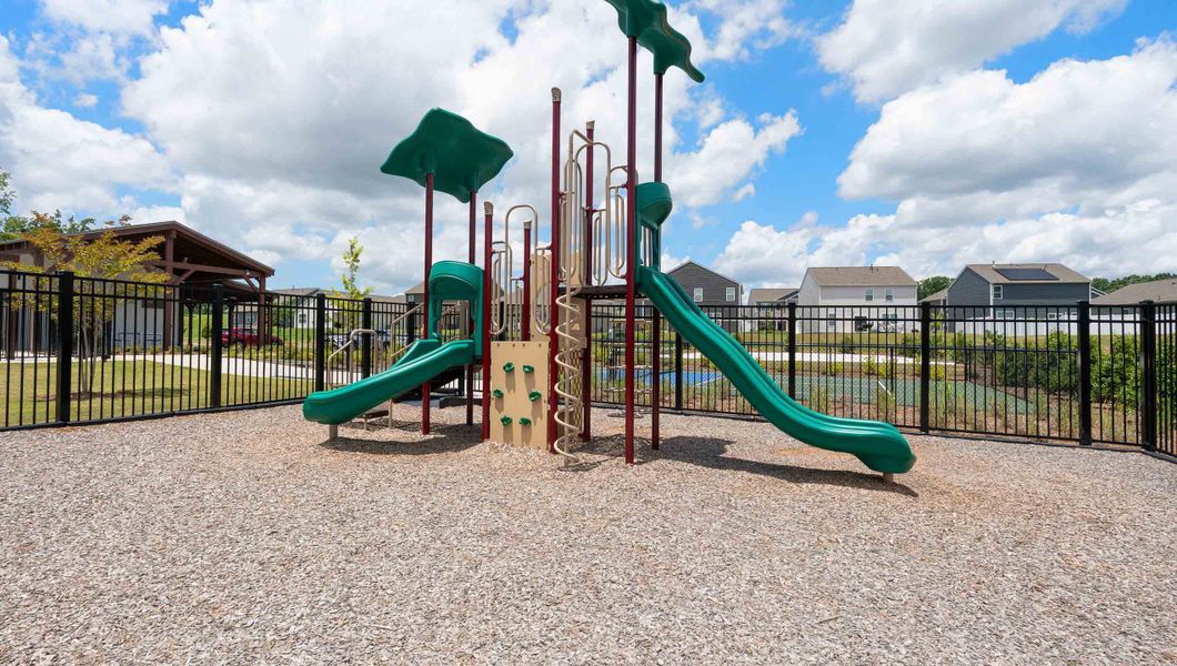 Community amenity available to residents of Chestnut Ridge Townhomes in Greenville (Image 9).