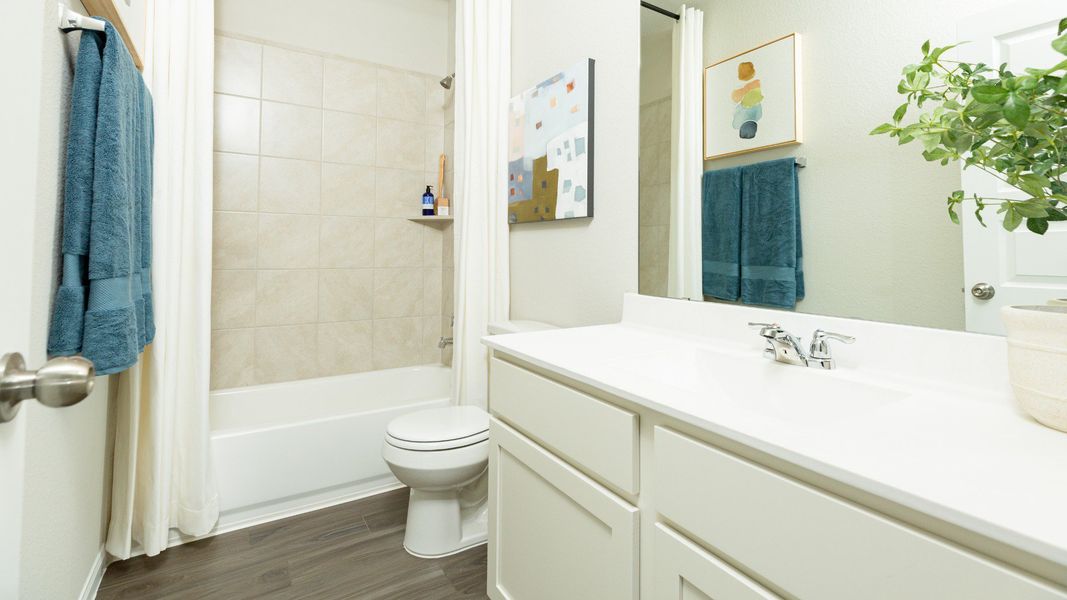 Bluestem Model Secondary Bathroom