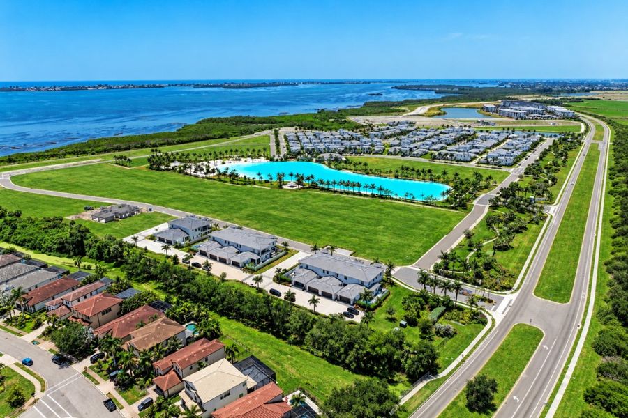 Aerial view of the Aqua community in Bradenton, FL, showing layout and nearby surroundings (Image 25).