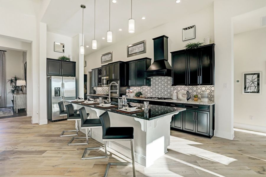 Image 26 of the Del Bello Lakes 70 Series community in Manvel, TX.
