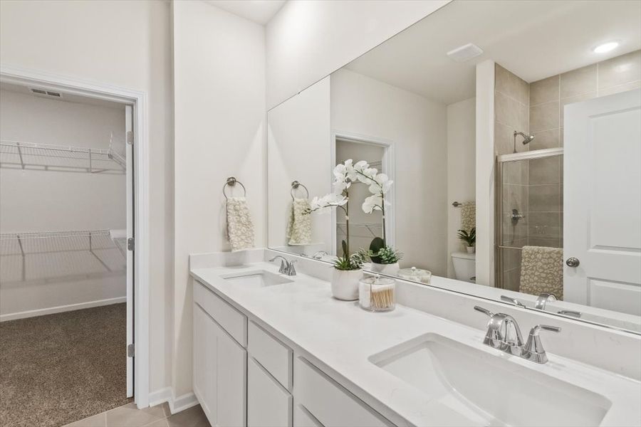 Furnished interior in a model home at Halton Oaks in Spartanburg (Image 15). Furnished interior in a model home at Halton Oaks in Spartanburg (Image 15).