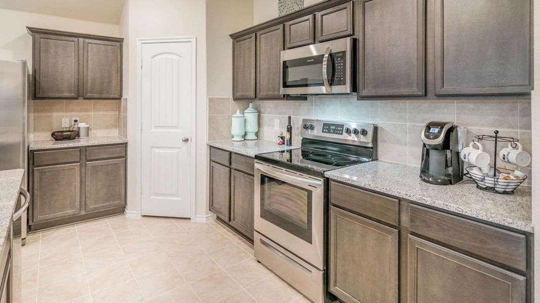 Image 7 of the Winn Ridge community in Aubrey, TX.