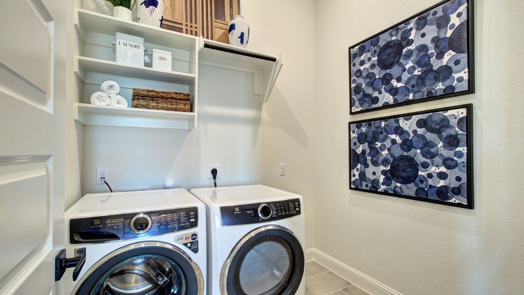 Furnished interior in a model home at The Crossvine in Schertz (Image 7).
