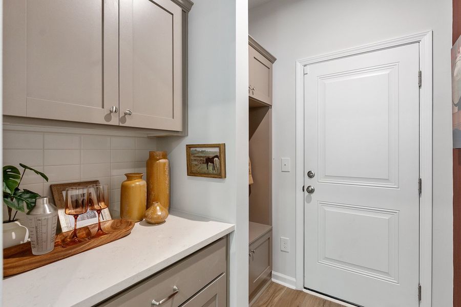 Dahlia | Bench and Cubbies Dahlia | Bench and Cubbies