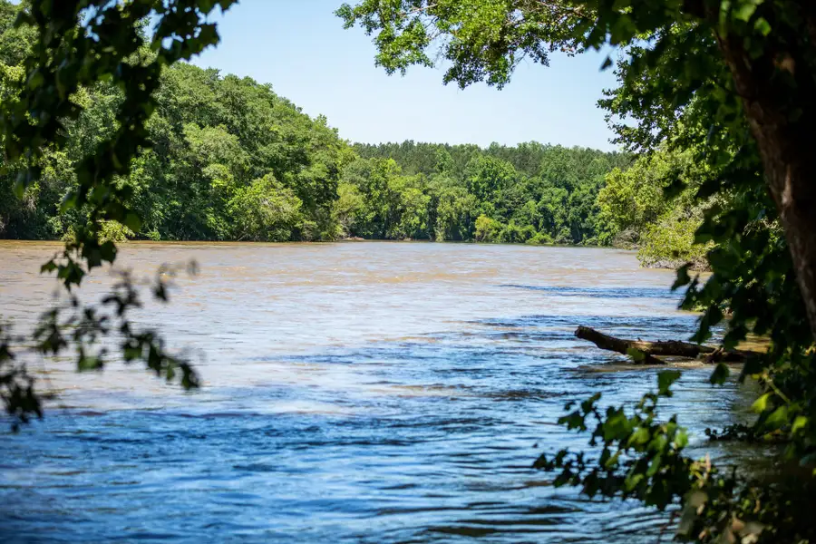 Natural surroundings and green spaces near Riverchase Estates in Lancaster, SC (Image 22).